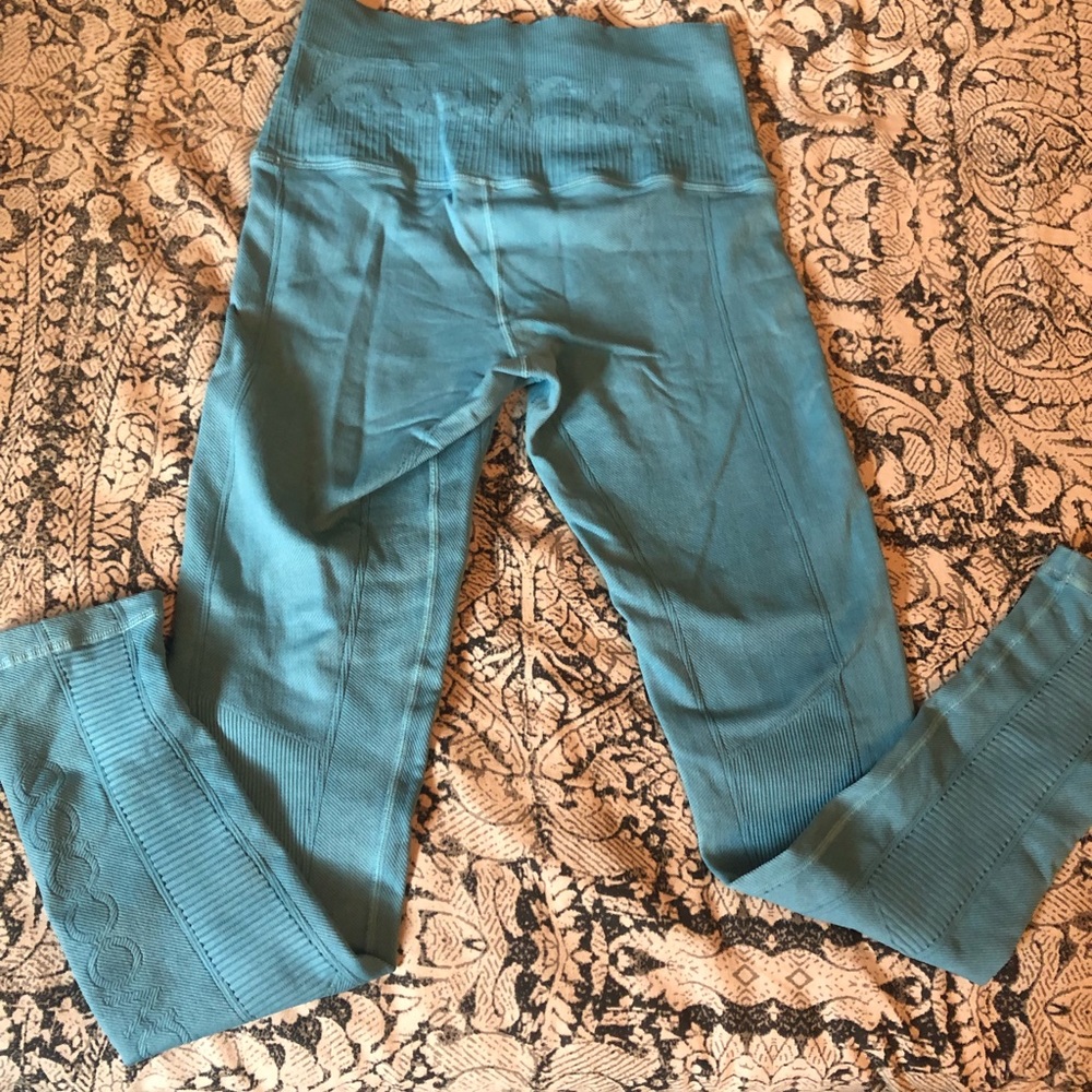 Teal Tone It Up legging